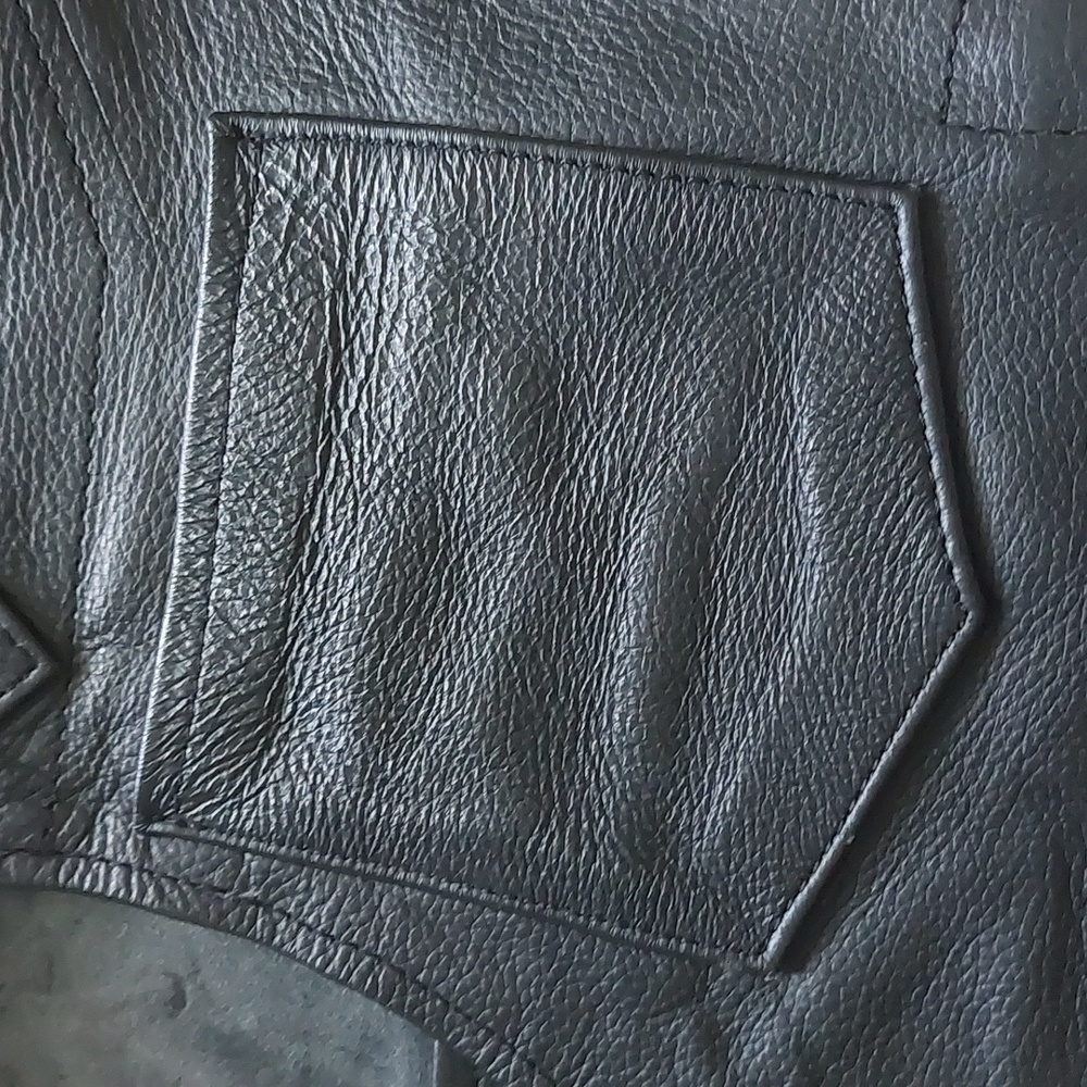 CHAPS HOT LEATHERS SZ M - Picture 4 of 17